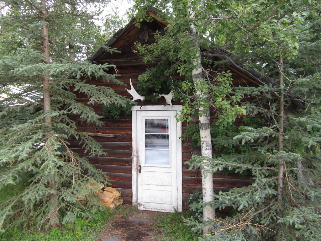 Six Mile River Resort Tagish Pokoj fotografie